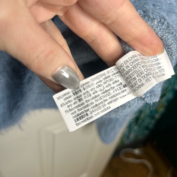 Zara Soft Blue Crew Neck fuzzy Sweater Womens size L - Picture 5 of 7